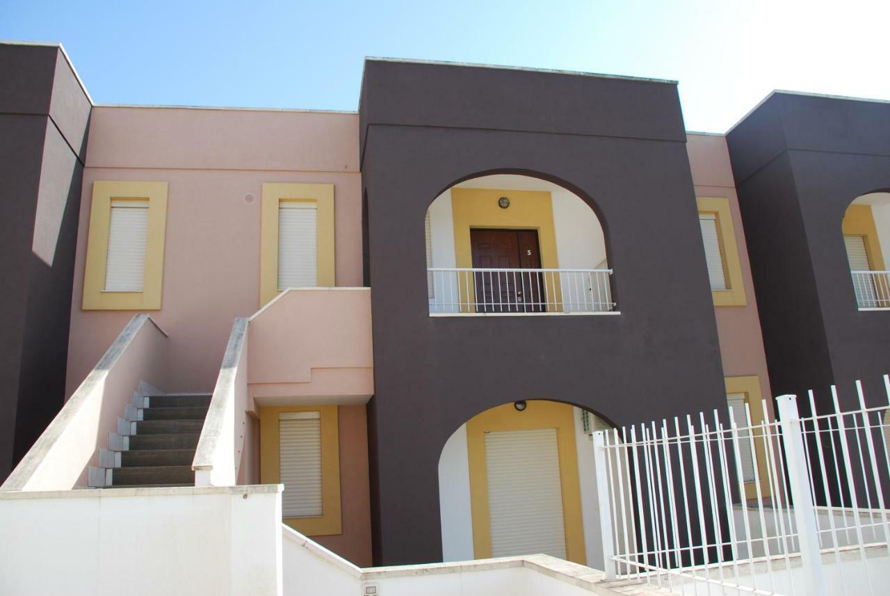 Euroitalia Apartments Giurdignano Exterior foto